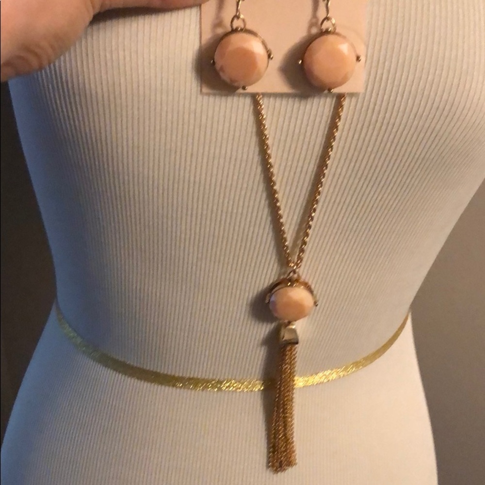 Gold and Peach Pendant Necklace and Earring Set